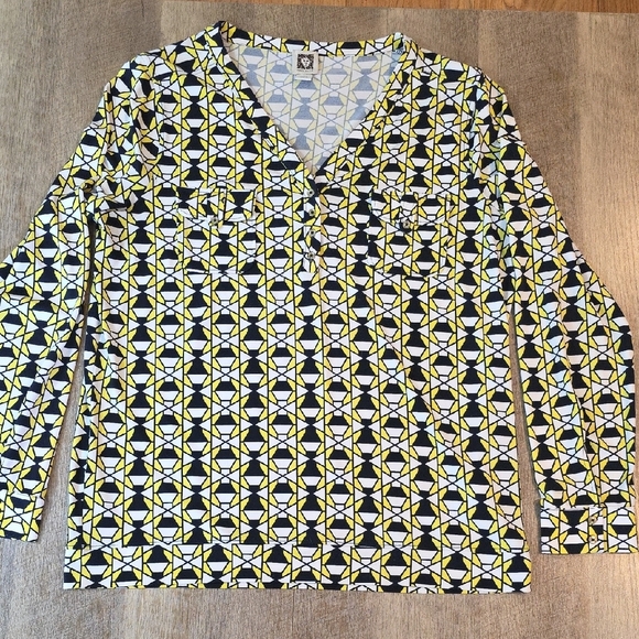 Anne Klein Tops - Anne Klein Yellow and Black Geometric Top. Size L